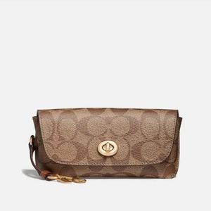 NWT Coach Sunglass Case in Signature Canvas - Khaki and Brown